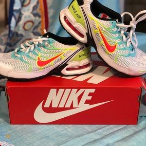 Brand new Nike shoe size 8